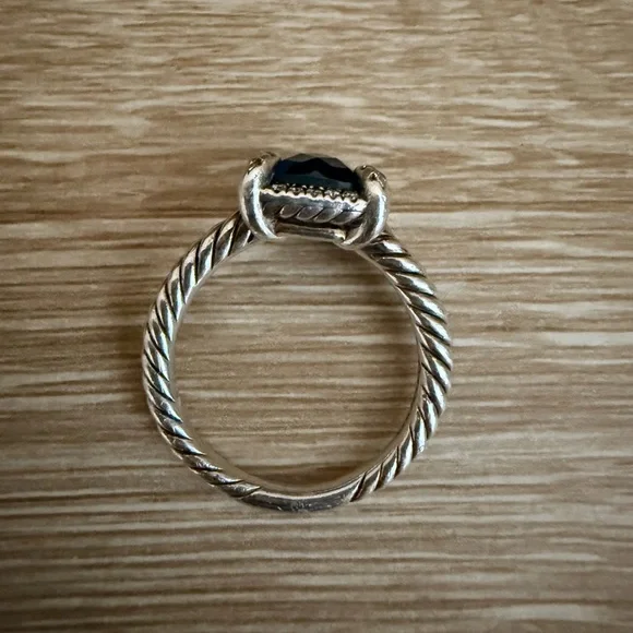 David Yurman Petite Chatelaine Pave Bezel Ring - Picture 7 of 8